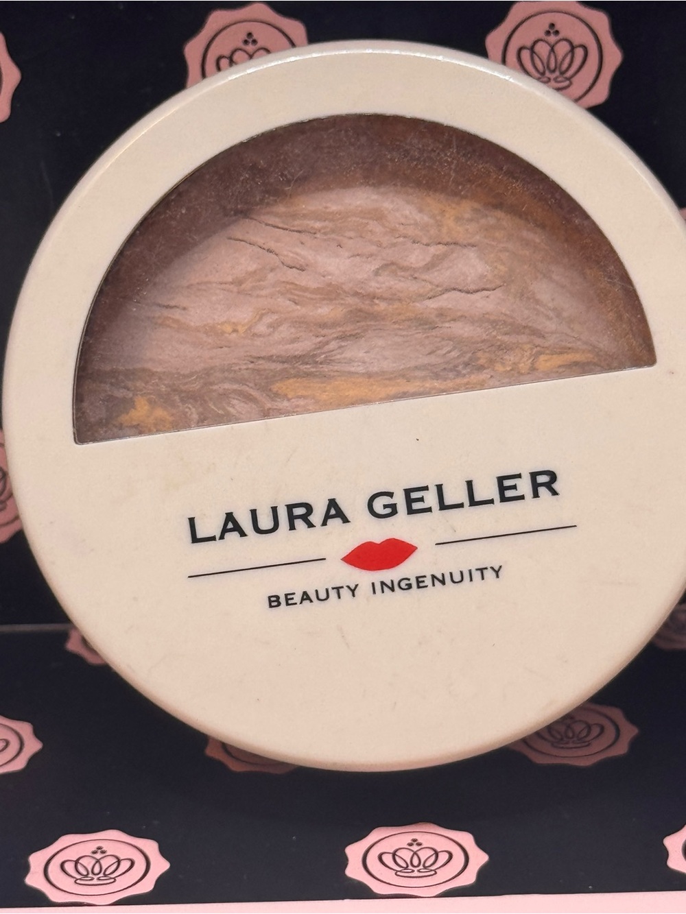 Laura geller balance n brighten ‘regular’ foundation